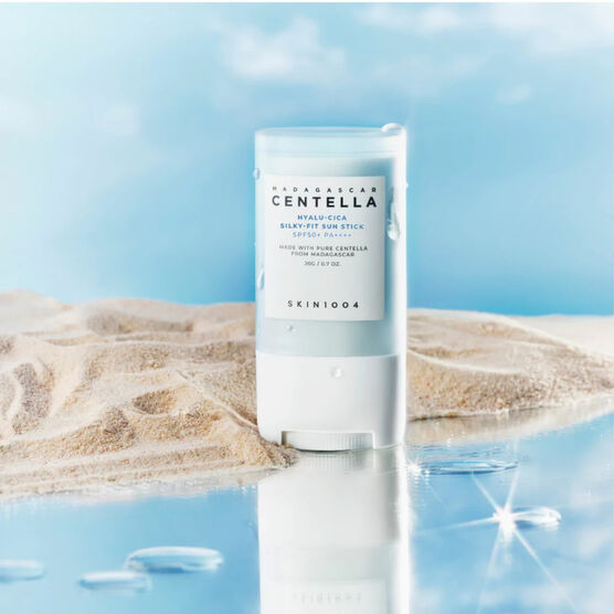 SKIN1004 HYALUCICA SUN STICK SPF50 PA